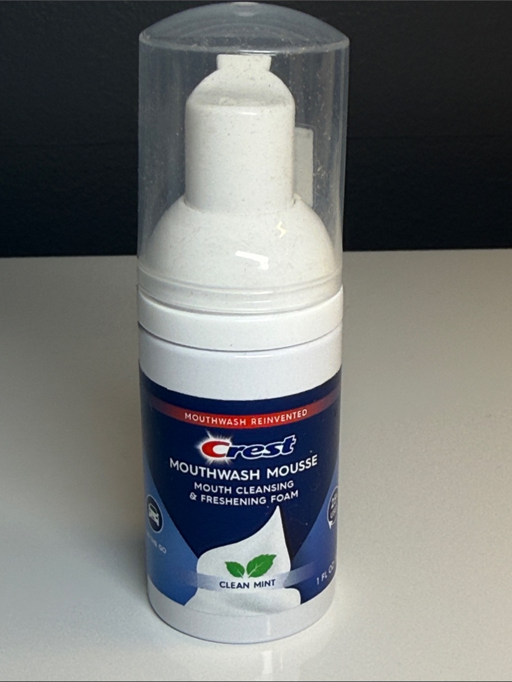 Crest Clean Mint Mouthwash Mousse, new/unused